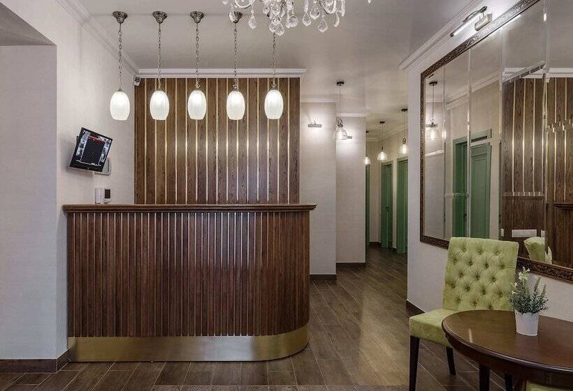 Bon Son Hotel & Hostel