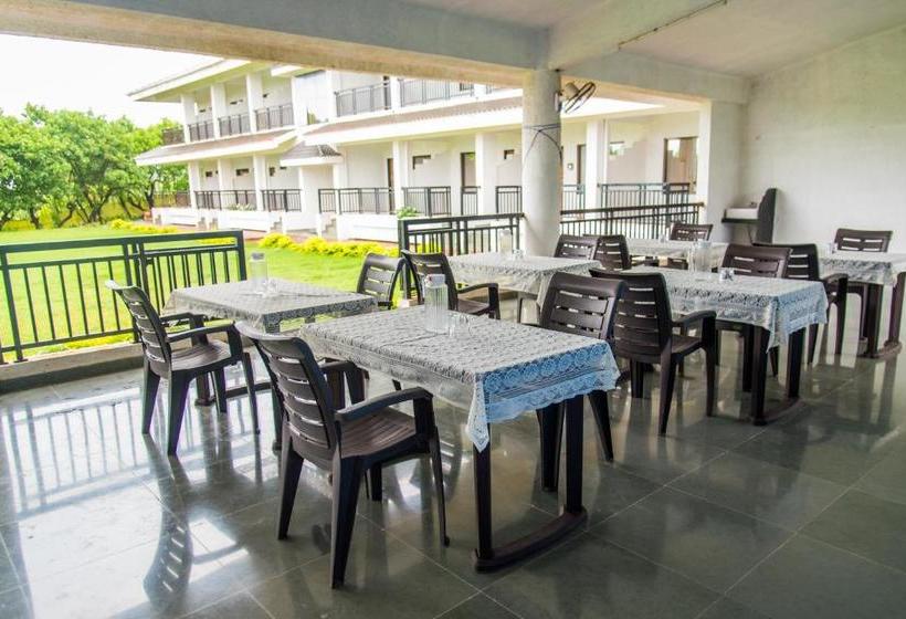 منتجع Cocos Inn