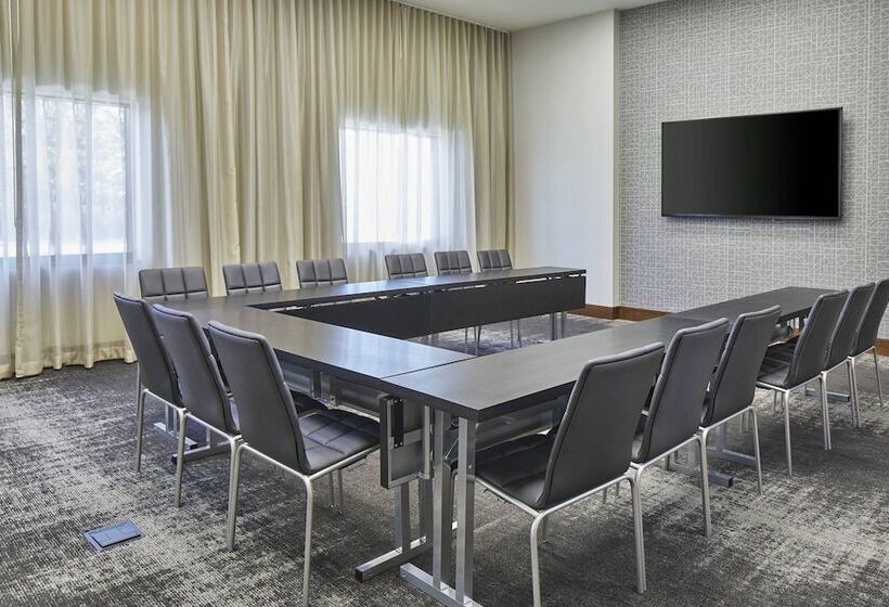 Ac Hotel By Marriott Atlanta Airport Gateway