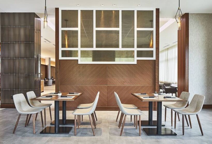 Ac Hotel By Marriott Atlanta Airport Gateway