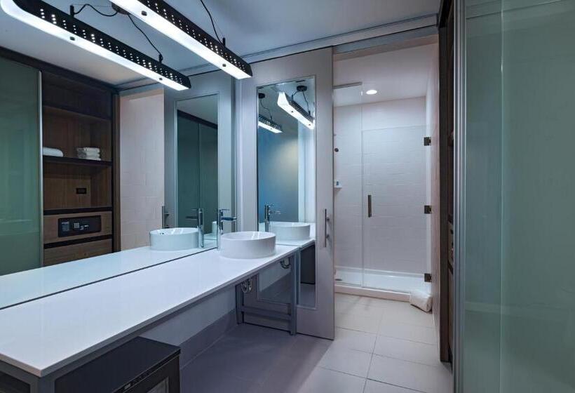 فندق Aloft Waco Downtown