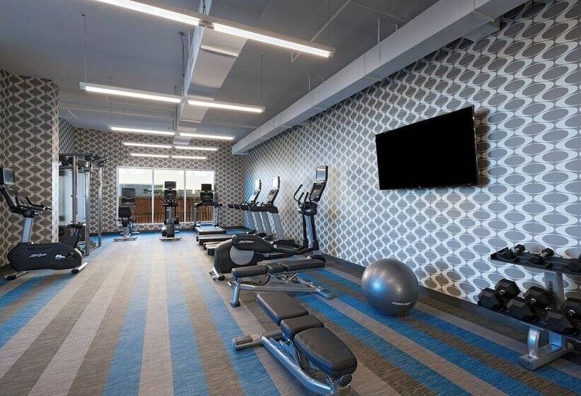 فندق Aloft Waco Downtown