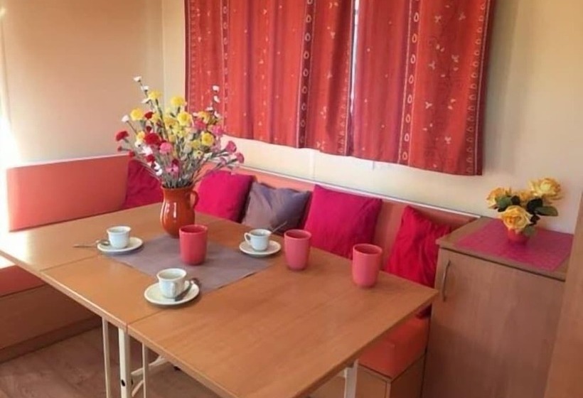 هتل Camping Le Ranch