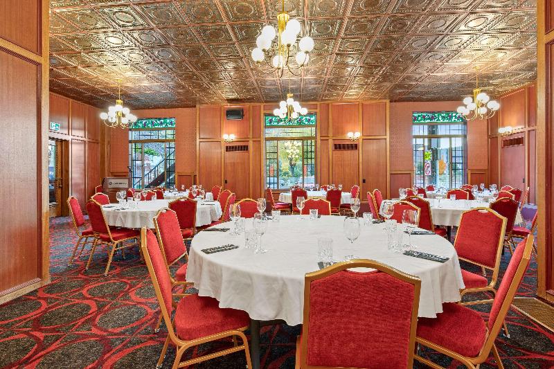 Crown Columbia Hotel; Bw Premier Collection