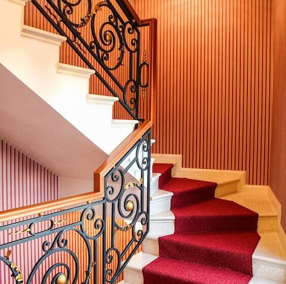 فندق Epidamn Boutique & Spa