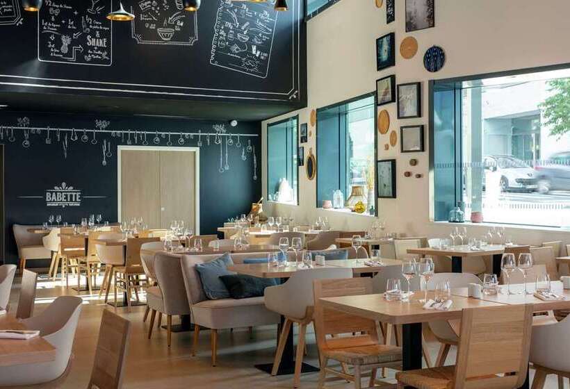 호텔 Hilton Garden Inn Massy