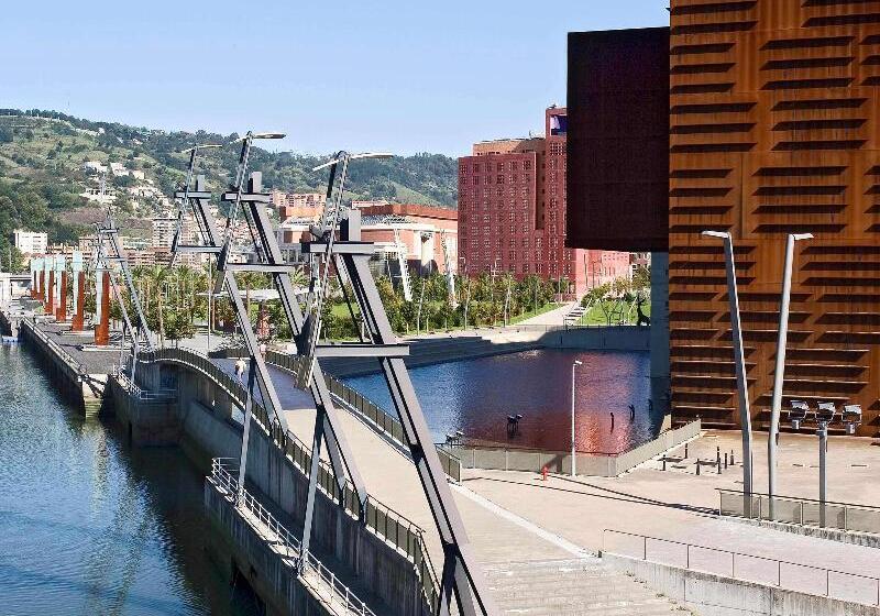 هتل Ibis Budget Bilbao City