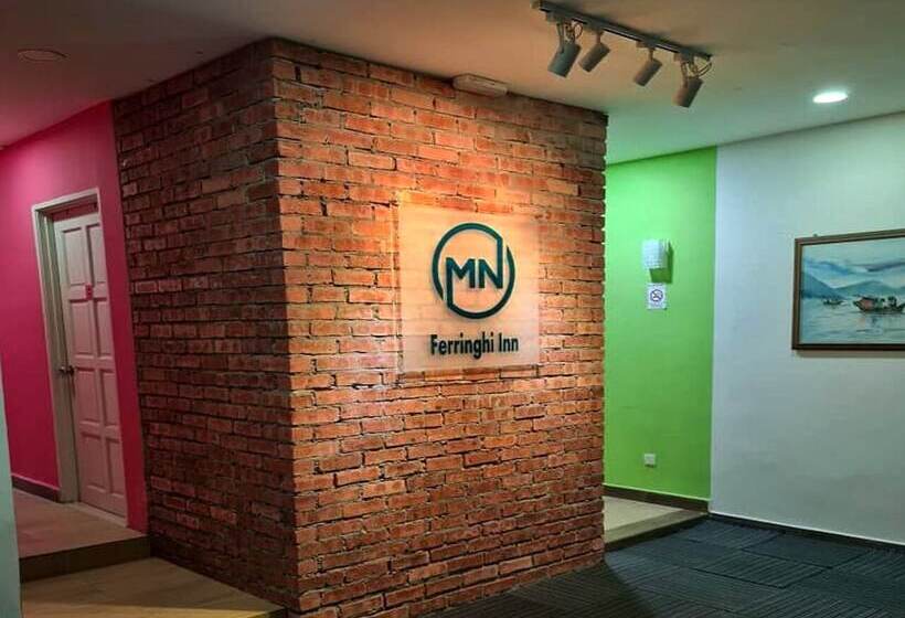 בית מלון כפרי Mn Ferringhi Inn