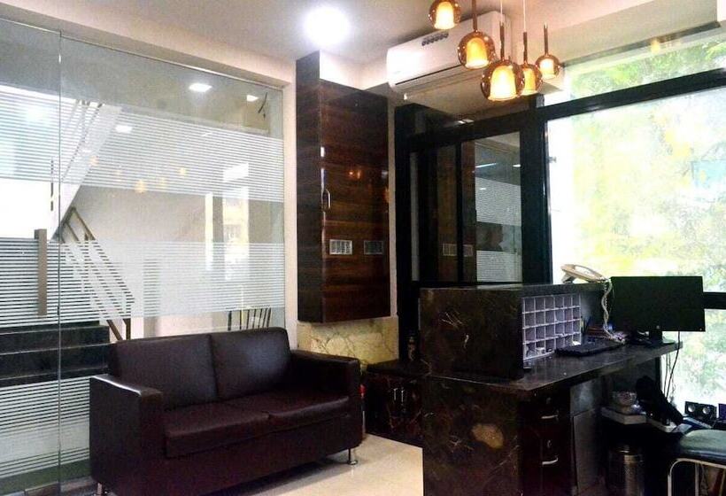 هتل Aralia International Airport, Mumbai