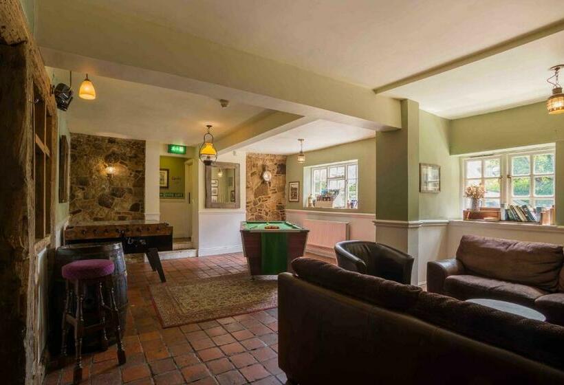 酒店 The Wight Mouse Inn