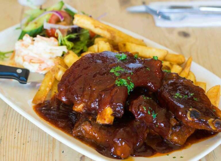 酒店 The Wight Mouse Inn