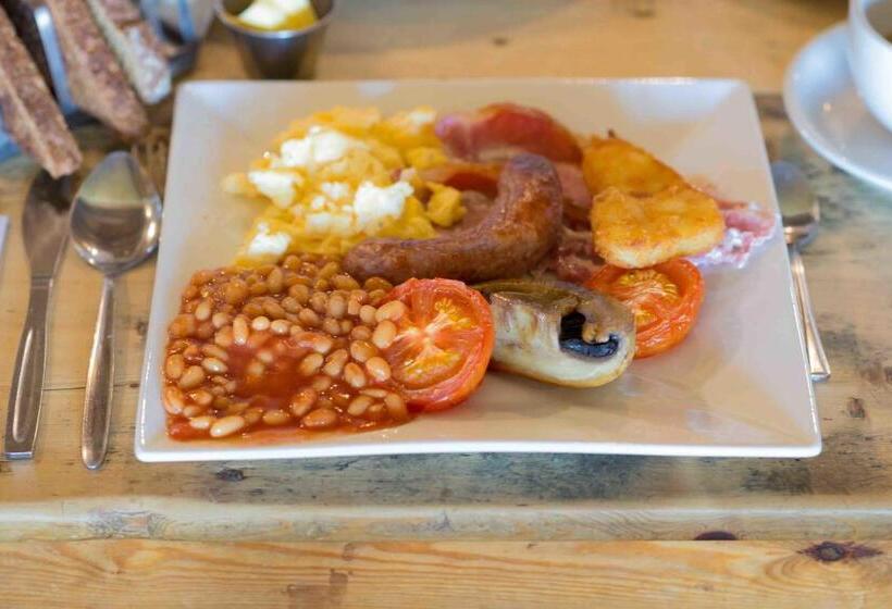 酒店 The Wight Mouse Inn