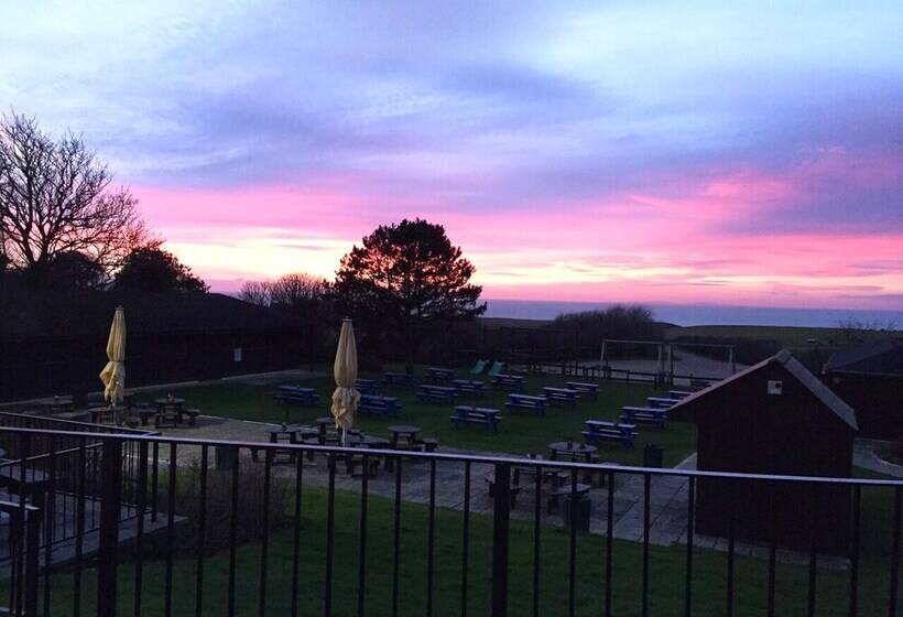 酒店 The Wight Mouse Inn