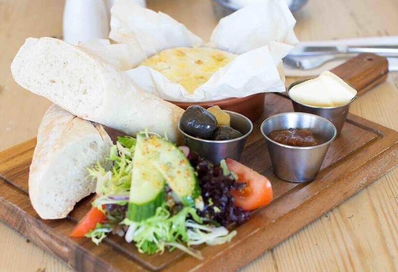 酒店 The Wight Mouse Inn