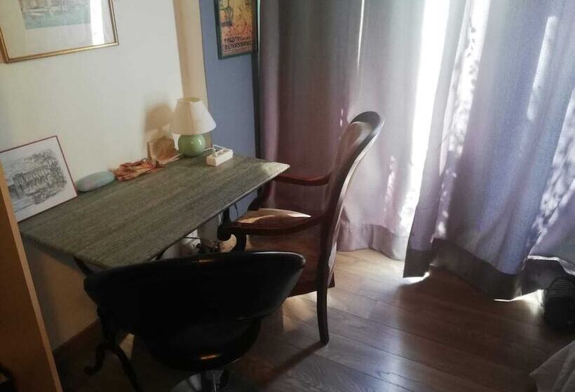 Mini Guest House Goclands   Hostel