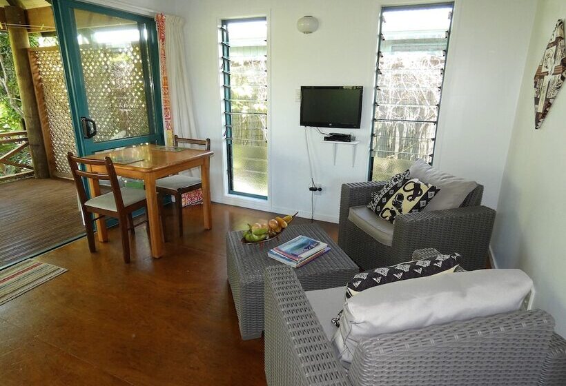 پانسیون Aroa Kainga Bungalows And Apartment