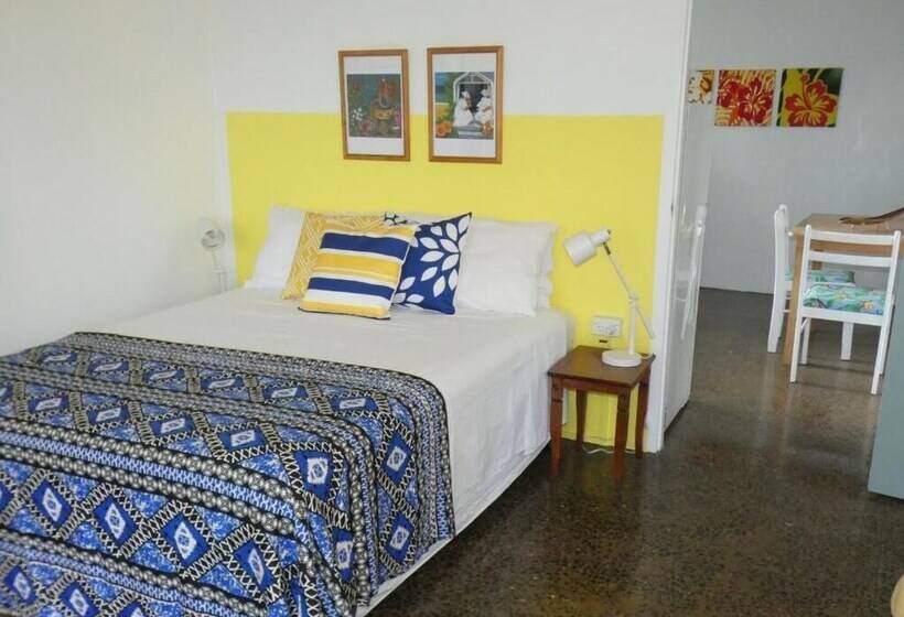 پانسیون Aroa Kainga Bungalows And Apartment