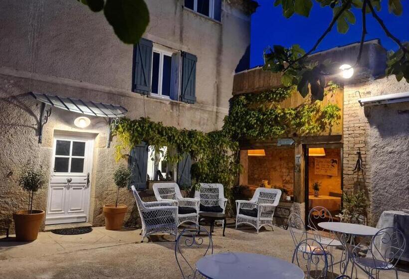 פנסיון La Ferme Constantin