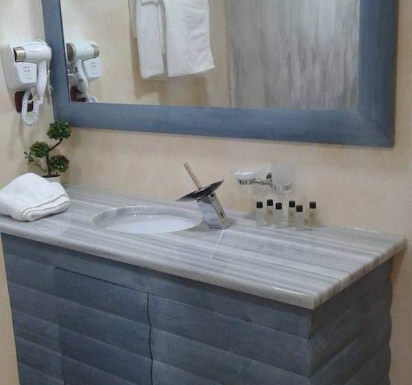 ペンション Marilous Chani