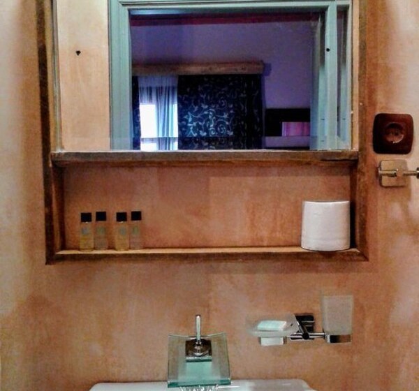 ペンション Marilous Chani