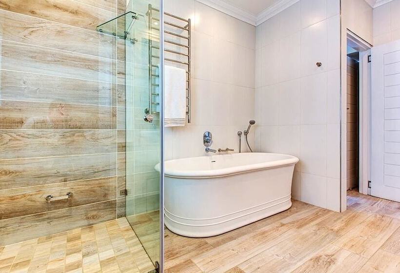 ペンション Marine Manor