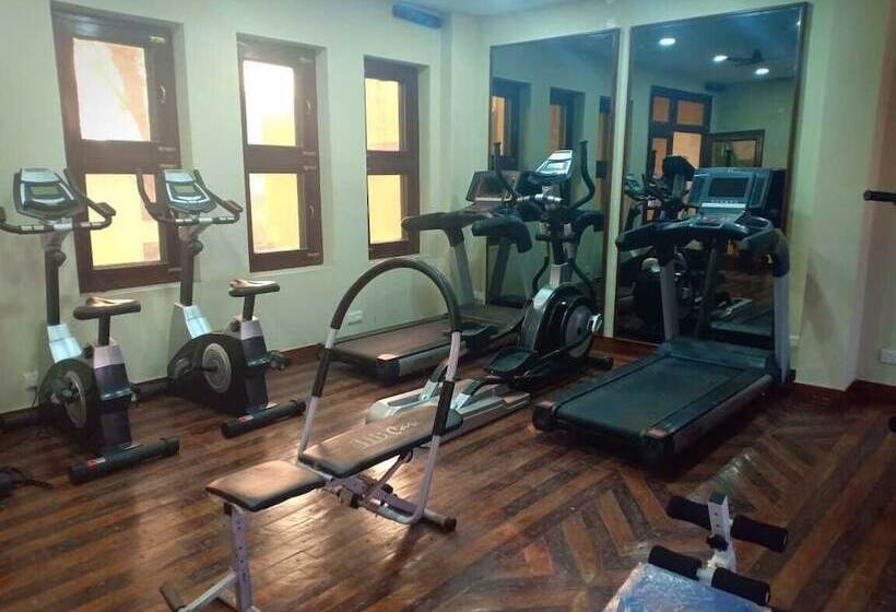 אתר נופש Corbett Kingdom