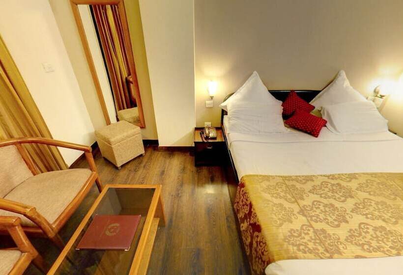 אתר נופש Corbett Kingdom