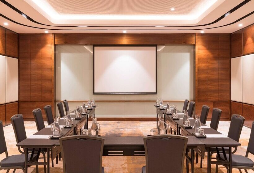 Swissotel Jakarta Pik Avenue