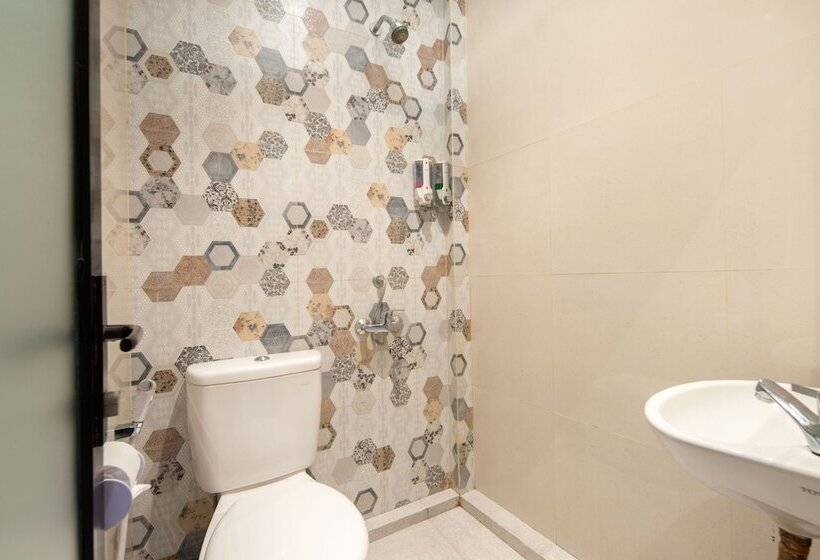 مبيت وإفطار Angkul Angkul Segara Beach Kuta By Kamara