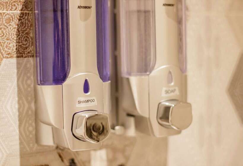 مبيت وإفطار Angkul Angkul Segara Beach Kuta By Kamara