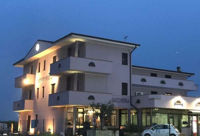 مبيت وإفطار Pensione Degli Ulivi