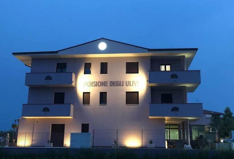 مبيت وإفطار Pensione Degli Ulivi