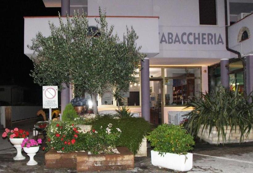 مبيت وإفطار Pensione Degli Ulivi