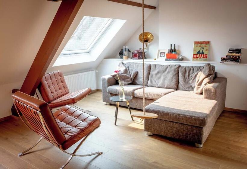 住宿加早餐  Quartier Leonard