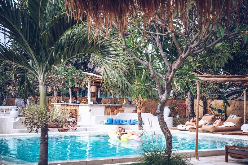 تختخواب و صبحانه The Koho Air