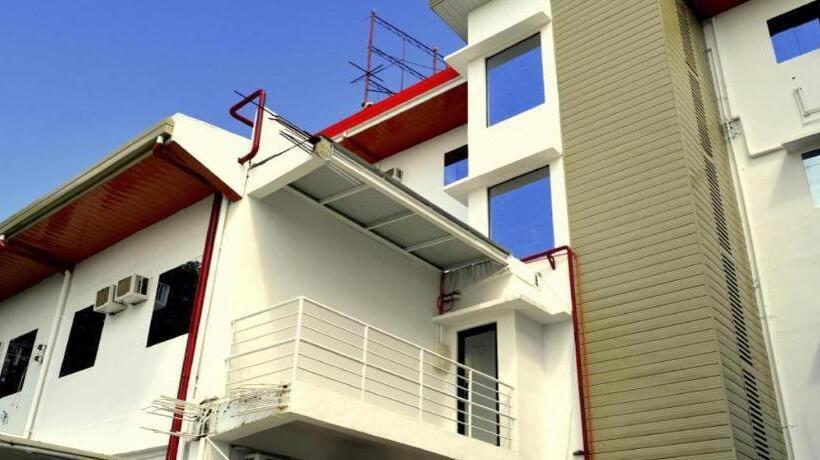 Big Daddy Hotel And Convention Center