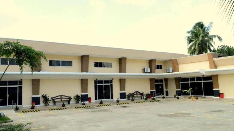 Big Daddy Hotel And Convention Center