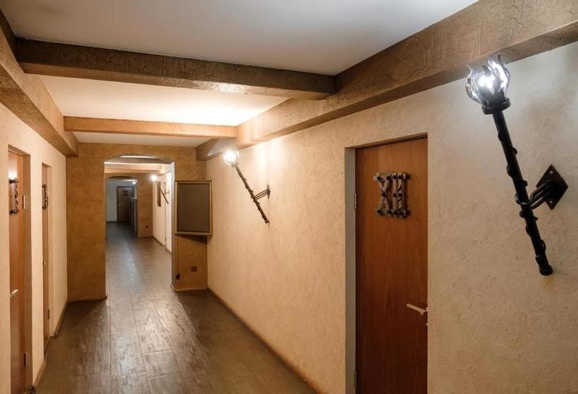 בית מלון כפרי Aurooms