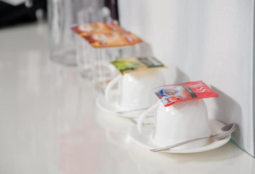 בית מלון כפרי Aurooms