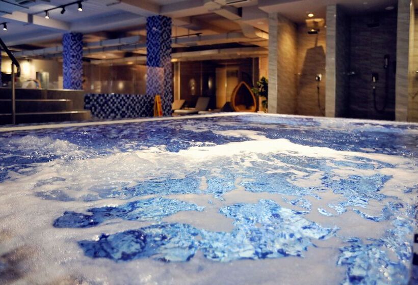 Отель Velipoja Grand Europa Resort, Affiliated By Melia