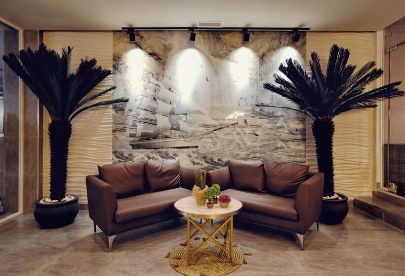 Отель Velipoja Grand Europa Resort, Affiliated By Melia