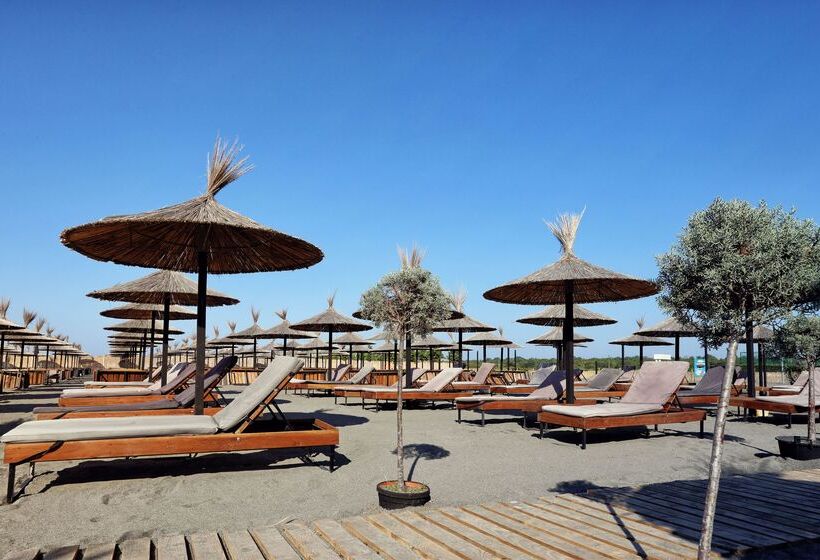 Отель Velipoja Grand Europa Resort, Affiliated By Melia