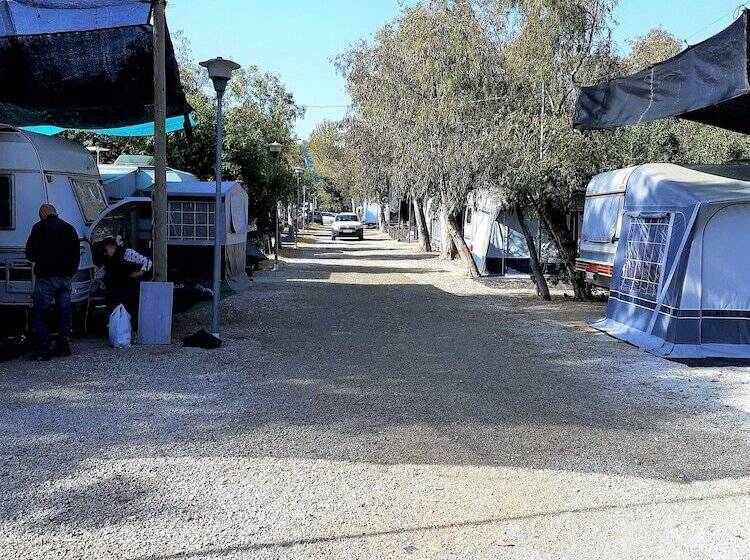 هتل Camping La Naranja
