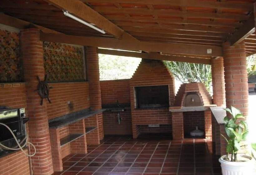 ホテル Colonia De Férias Sinprovesp