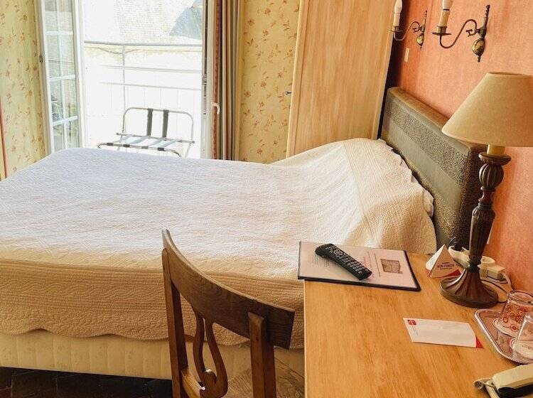 בית מלון כפרי De La Sologne