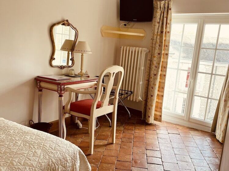 בית מלון כפרי De La Sologne