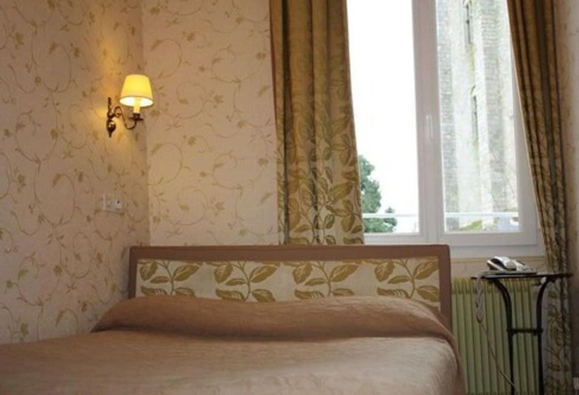 בית מלון כפרי De La Sologne