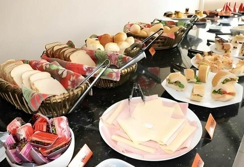 Goiana Palace Hotel   Fácil Acesso A Fábrica Da Jeep