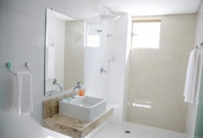 Goiana Palace Hotel   Fácil Acesso A Fábrica Da Jeep