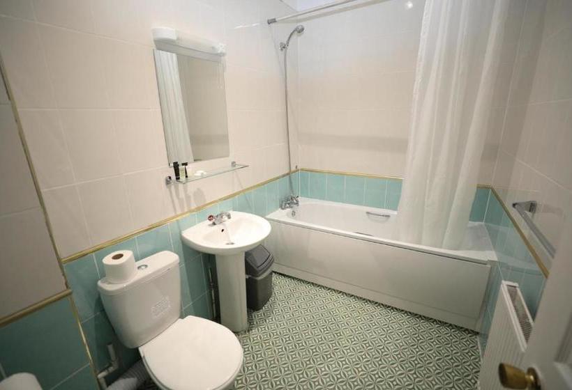 ホテル Golders Park